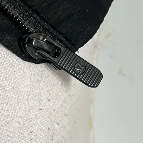 Lululemon • Black Down and Around Vest Goose Down