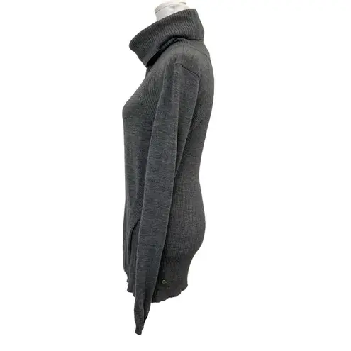 Lululemon  100% Merino Wool Turtleneck Kangaroo Pocket Thumbholes Gray size 6