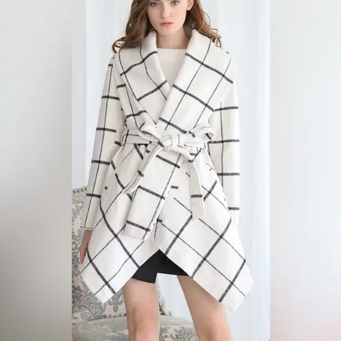 Chicwish Prairie Grid Rabato belted Coat in White - Size Large