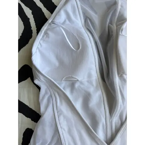 NWT Ted Baker Mesh Panel Halter Top One Piece Swimsuit in White, US 8 White