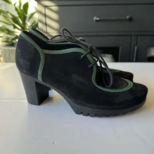 Arche Black Nubuck Suede Lace Up Heels Green Trim Woman's Sz 39 Bootie Lug Sole