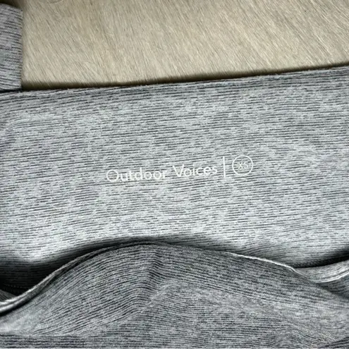 Outdoor Voices  gray mid rise Springs 7/8 active wear leggings size XS