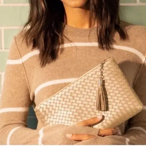 NWT Virginia Wolf Mimi Woven Clutch Metallic Gold