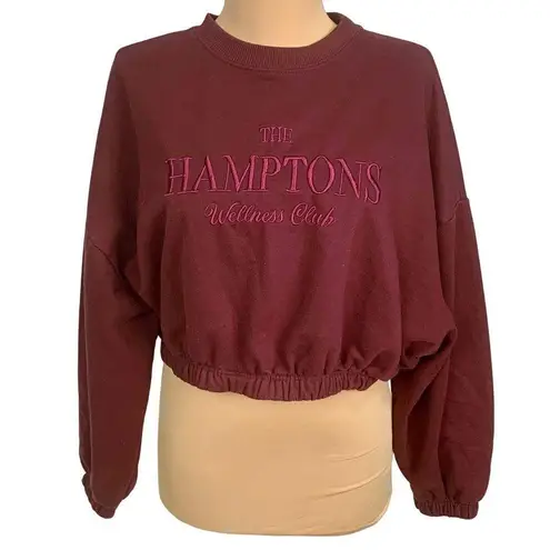 Hamptons Wellness Club Burgundy Cropped Crew Neck Sweatshirt M Spellout Cozy Red Size M