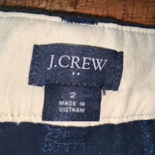 J Crew business casual flat front size 2 shorts Black