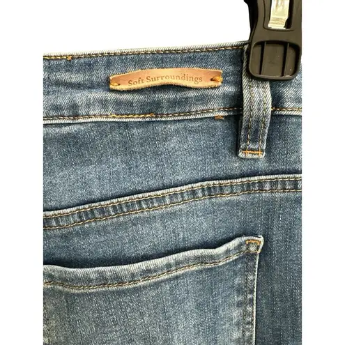 Soft Surroundings Womens Jeans M Distressed Light Wash Denim Pull On Casual Sz 4