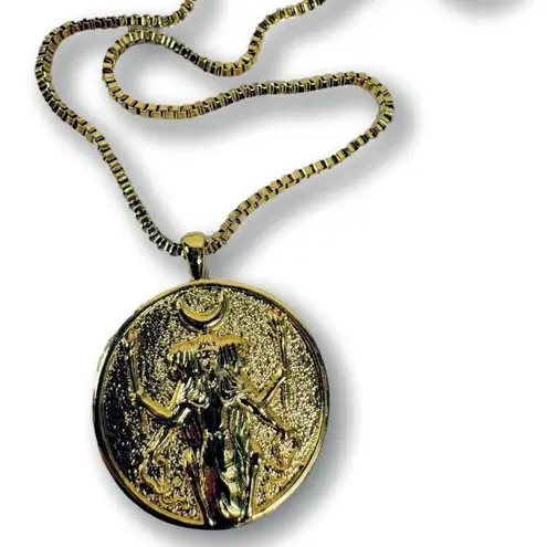 Aphrodite Necklace Gold Color Greek Mythology Gemini Goddess Pendant