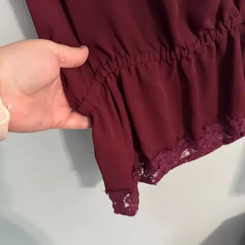 Hippie Laundry Thin Strap Dark Red Slinky Tank Top Women's Size Large Lace Edges - Image 3