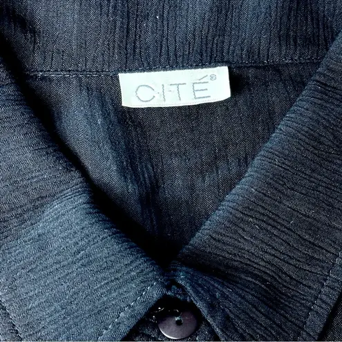 Vintage 90s Sz Black Button Up with Painted Shopping Ladies by Cité Size L