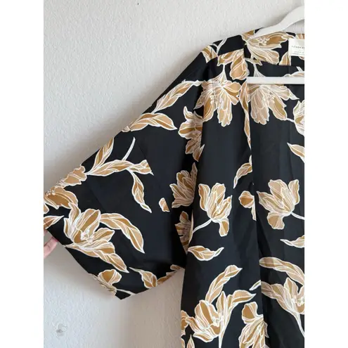 Maison Du Soir Anthropologie Selena Floral Kimono Robe Black Gold Women Size S/M Size M