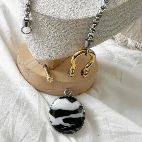 925 sterling silver Buffalo Turquoise carabiner Holder Necklace Womens Jewelry Black