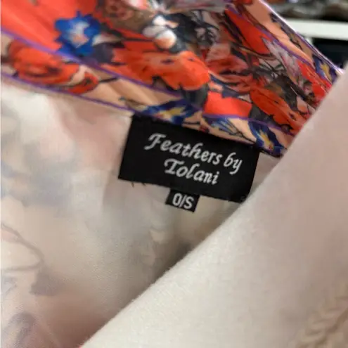 Feathers by Tolani Colorful Easter Floral One Size OSFM Short Kimono Cardigan Red