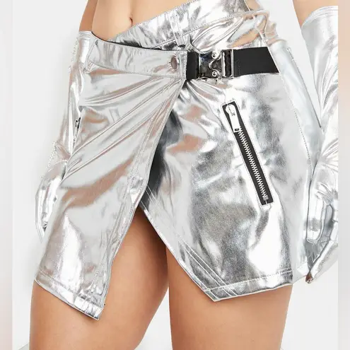 Poster Girl DOLLS KILL Frosty Queen Mini Skirt