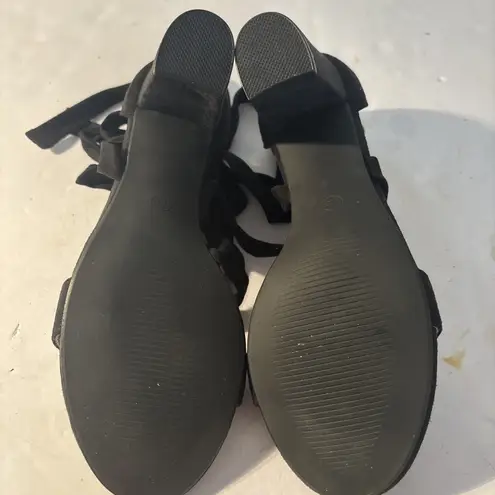 Love In Chunky High Heel Sandals Womens 7.5 Black Ankle Tie Block Heel