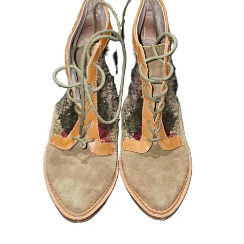 Pilcro Anthropologie And The Letterpress Tan Lace Up Chunky Heel Suede Boots 6