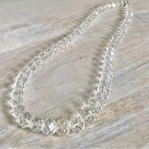 Vintage Graduated Crystal Glass Faceted Beaded Necklace White