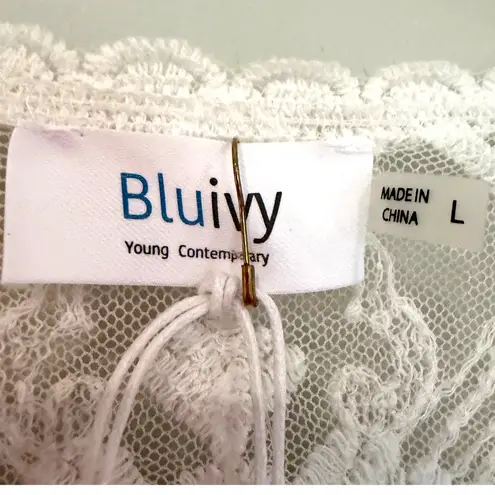 Bluivy Scallop Hem Embroidery Lace Blouse Women's Large Ivory Boho Hippie Dainty White