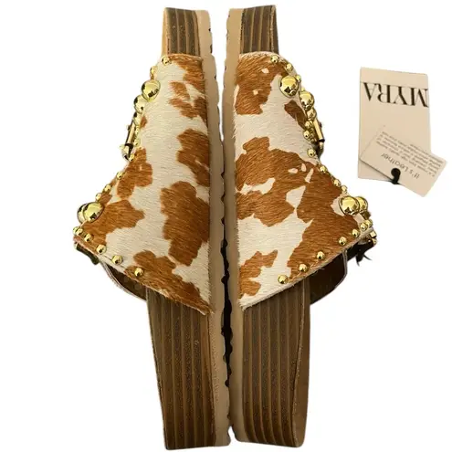 NWT Myra Dumble Leather Cowhair Studded Strappy Buckle Slide In Sandals Sz 7 White