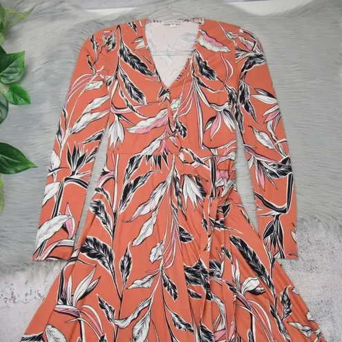 Yumi Kim Around Town Jersey Knit Feather Print Wrap Dress Women’s Size XS/S