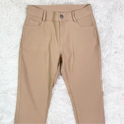 Yelete Women’s Pull-On Capri Pants Sand Light Tan Medium NWOT