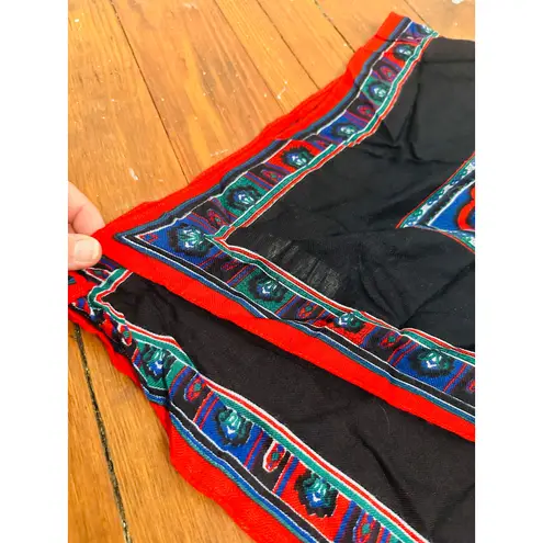 Amanda Smith Vintage Black Red Green Paisley Italy Rayon Scarf