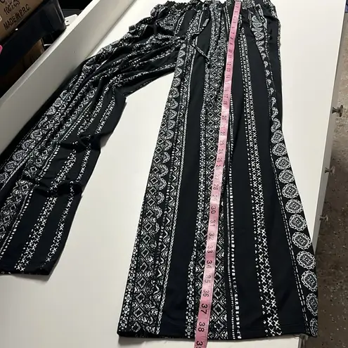 Joe B Medium boho pants black white pants stretchy drawstring lightweight comfortable