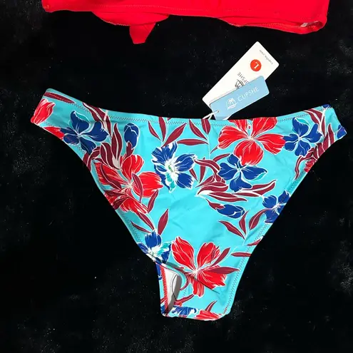 Cupshe  Women’s Red Bikini Top Floral High Waist Bottom Swimwear NWT Size L Beach