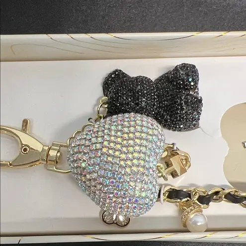 Eye Candy | Glitzy Heart & Teddy Bag Charm
