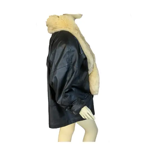 VINTAGE 1980'S GREG BELL BLACK LEATHER WITH FOX FUR COLLAR COAT (L) Size L