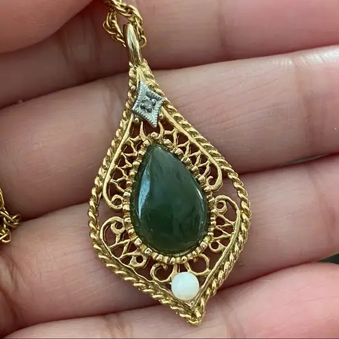 GF Vintage  Filigree Jade Teardrop Diamond Necklace