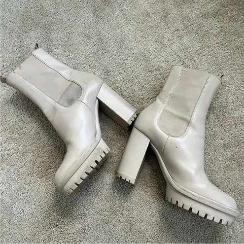 Gianvito Rossi  Nude Bone Platform Chelsea Boot 37.5