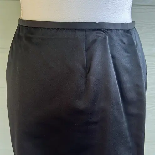 Lafayette 148  New York Silk Blend Pencil Skirt