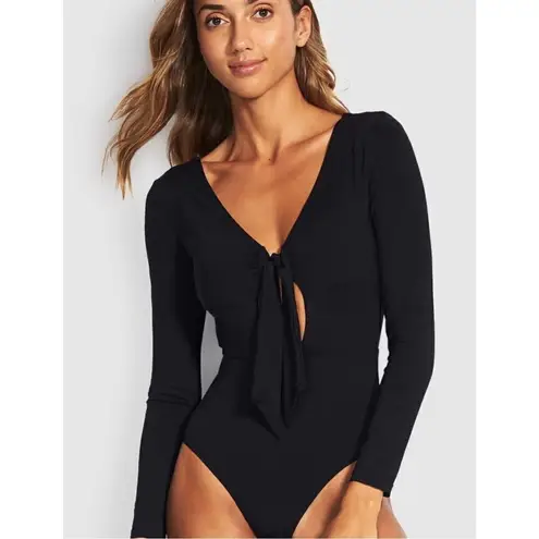 Seafolly New. rashguard. US Size 4. MSRP $149