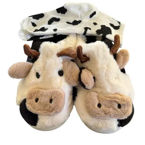 Boutique Cozy Cow Slippers Sz 40