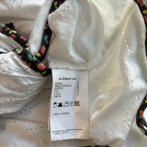 Anthropologie aldomartin contrast white tie front top medium eyelet