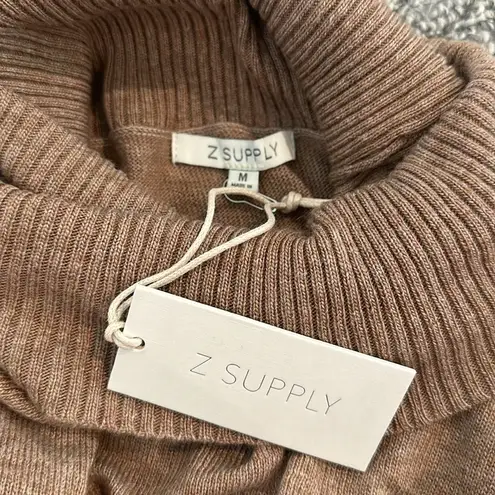 Z Supply NWT  light brown turtleneck sweater Sz M