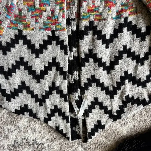 Dreamers Black and Cream Multicolor Chevron Cardigan with Floral Accents Size S