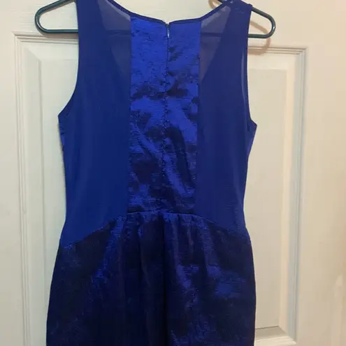 Daisy Women’s  blue dress size medium