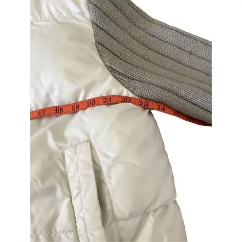 Clockhouse Puffer Sweater Coat Winter Ski Snowboard White Size M