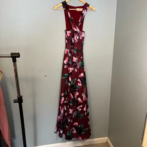 Fame and Partners Fame and Partners Floral-Print A-Line Halter Gown Maroon Sz 2 Formal Prom Party