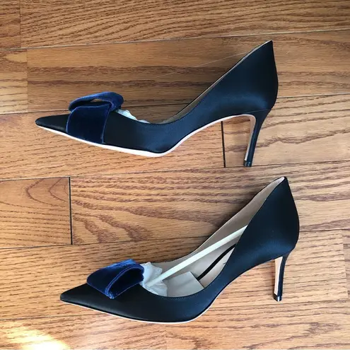 Giorgio Armani RARE DECOLLETTE Black Satin Blue Velvet Accent Women’s Size 7 NWT