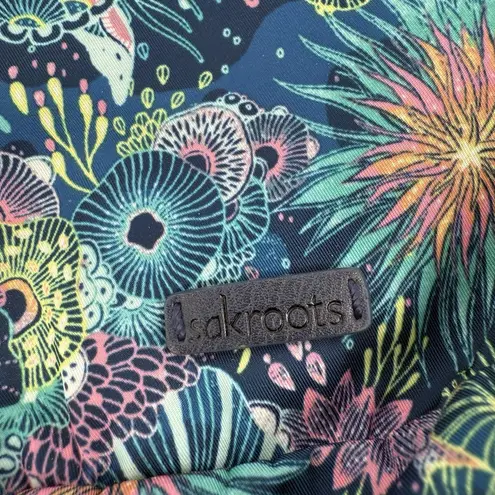 Sakroots On The Go Sling Crossbody Backpack Zip Bag Vacation Cruise Beach Floral