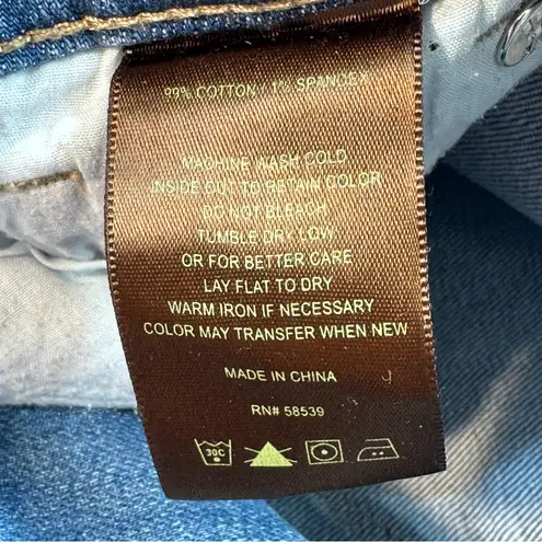 Kut From The Kloth  Blue Straight Leg Jeans Size 6