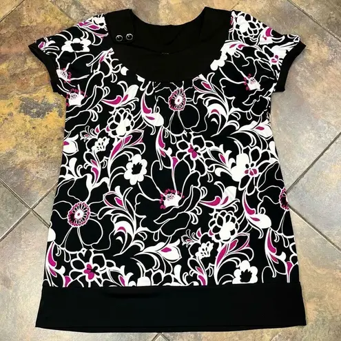 Women’s Floral Crewneck With Buttons Mini Dress Pink Size 3X