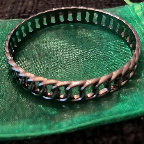 Y2K vintage retro set of 3 bangle bracelets 2 blk 1 silver GVC Black