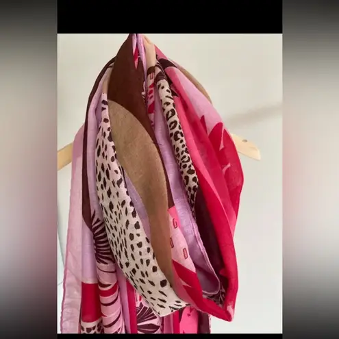 Pink leopard print scarf