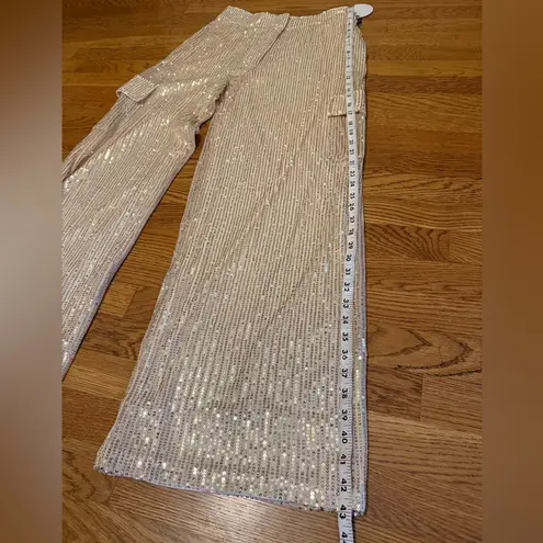 Elegant cream sequined cargo pants size M Size M