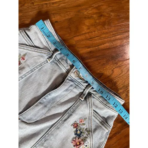 Driftwood Taylor Embroidered Jeans Light Wash High Rise Size 4 BOHO COQUETTE