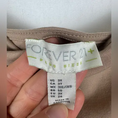 Forever 21 Women’s Tan Plus Size  Dress