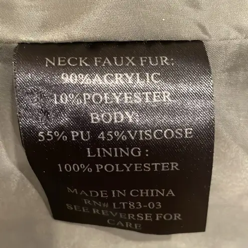 Love Token olive green vegan leather with faux fur removable collar moto jacket Size M